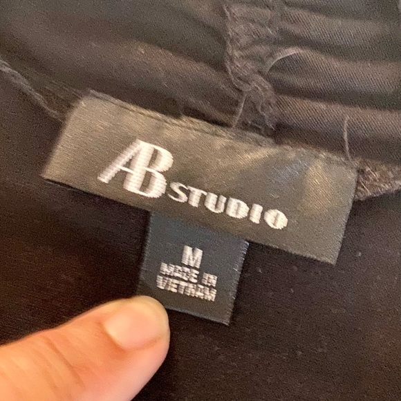 AB Studio. Faux Layered Look. Long Sleeve ‘sweater over’ Sequined Gray ‘Blouse’ - Picture 5 of 13